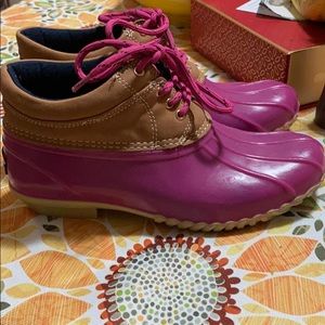 Tommy Hilfiger duck boots